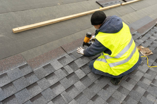 Best Best Roofing Contractors  in Cloverdale, VA