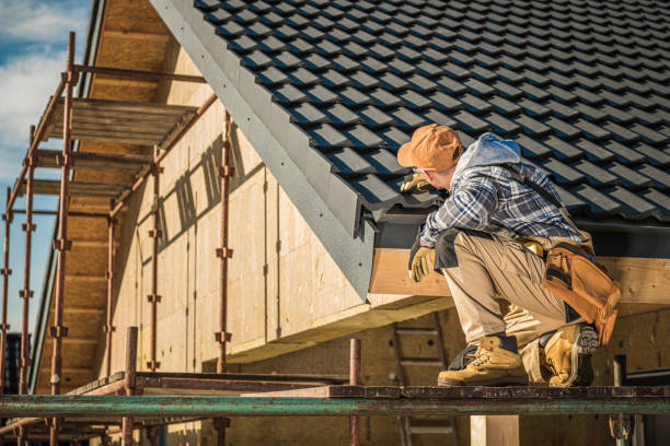 Best Roof Maintenance Services  in Cloverdale, VA